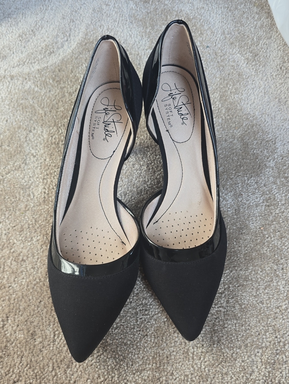 Like New LifeStride Soft System Black Faux Suede D’Orsay Heels Size 6.5